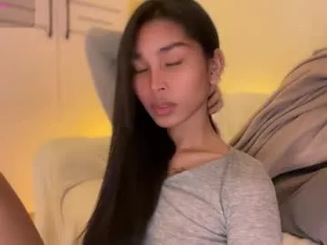 GreenEyesBlondeyUK – webcam model profile photo Image 18