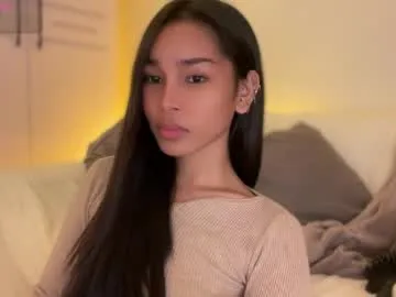 GreenEyesBlondeyUK – webcam model profile photo Image 19