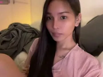 GreenEyesBlondeyUK – webcam model profile photo Image 2