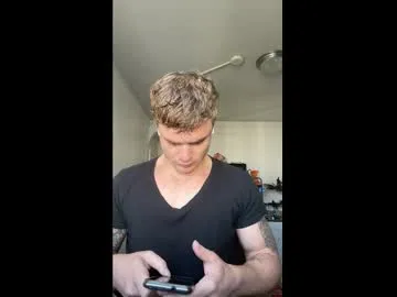 LoraDevine – webcam model profile photo Image 3