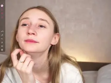 BlondeScarlettx – webcam model profile photo Image 17