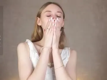 BlondeScarlettx – webcam model profile photo Image 7