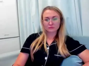 heanvenlyblonde – webcam model profile photo Image 16