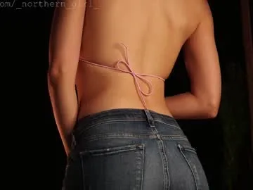 GreenEyesBlondeyUK – webcam model profile photo Image 17