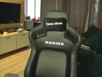 heanvenlyblonde – webcam model profile photo Image 13