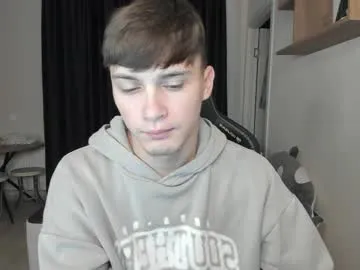 blondeangel_4u2 – webcam model profile photo Image 13