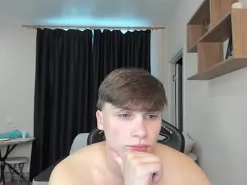 blondeangel_4u2 – webcam model profile photo Image 8