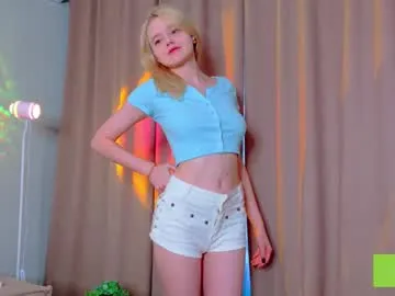 TyleneBuck – webcam model profile photo Image 8