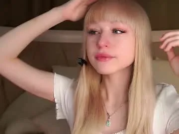 BlondeScarlettx – webcam model profile photo Image 15