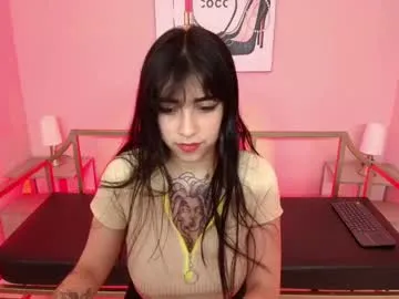 Monkey104 – webcam model profile photo Image 18