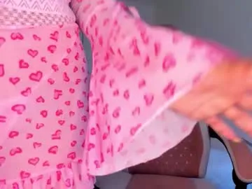 AureliyXXX – webcam model profile photo Image 6