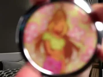 roouse – webcam model profile photo Image 2