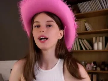 roouse – webcam model profile photo Image 3