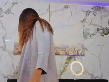 EvaElvish – webcam model profile photo Image 12