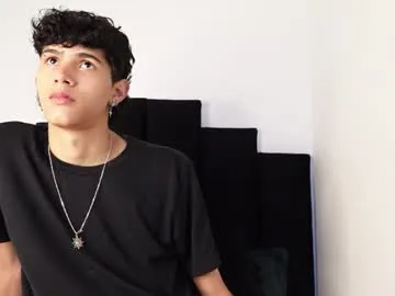 kroddy1985 – webcam model profile photo Image 11