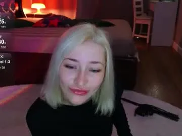 British_EmJess – webcam model profile photo Image 13