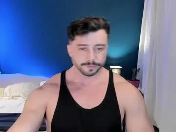 curlytwinkboy – webcam model profile photo Image 3