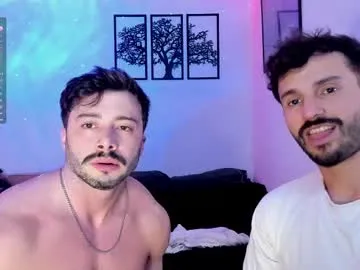 curlytwinkboy – webcam model profile photo Image 6