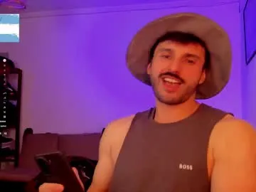 curlytwinkboy – webcam model profile photo Image 9