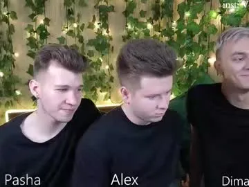 SelennaMoon – webcam model profile photo Image 3