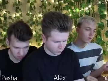 SelennaMoon – webcam model profile photo Image 6