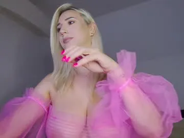 SelennaMoon – webcam model profile photo Image 14