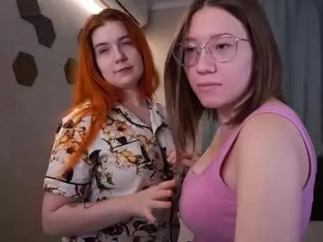 Paratrax – webcam model profile photo Image 7