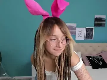 SelennaMoon – webcam model profile photo Image 2