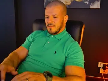 johnnnyhorny – webcam model profile photo Image 12