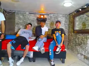 mark_shturman – webcam model profile photo Image 10