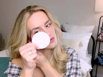 MistressLouUK – webcam model profile photo Image 19