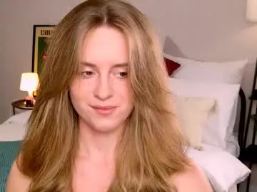 MistressLouUK – webcam model profile photo Image 7