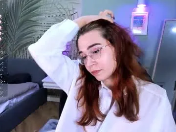 GreenEyesBlondeyUK – webcam model profile photo Image 12