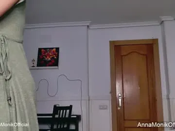 KamaFeels – webcam model profile photo Image 9