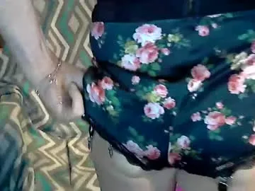 ericaglam – webcam model profile photo Image 5