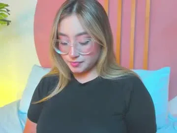 BlondeScarlettx – webcam model profile photo Image 12