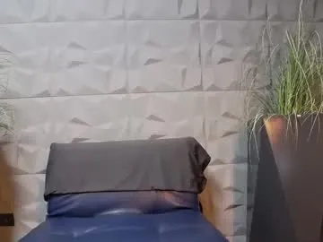 pintsizedblonde – webcam model profile photo Image 8