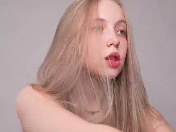 Milforja – webcam model profile photo Image 10