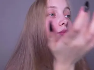 Milforja – webcam model profile photo Image 2