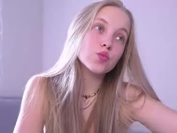 Milforja – webcam model profile photo Image 8