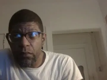 1pushman – webcam model profile photo Image 10