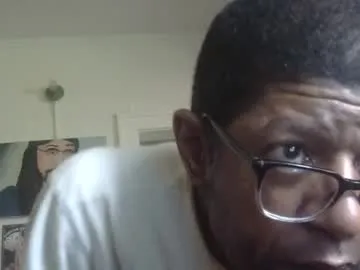 1pushman – webcam model profile photo Image 6