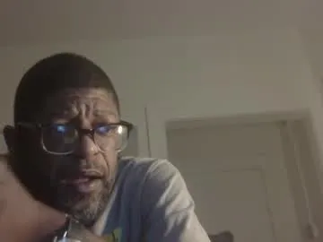 1pushman – webcam model profile photo Image 9