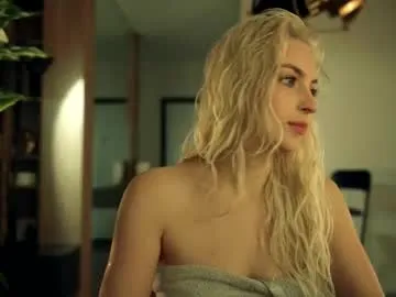 SilviaPastori – webcam model profile photo Image 6