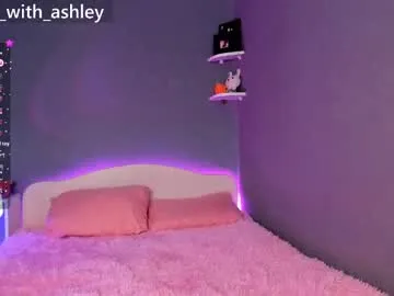 LizzieGreyX – webcam model profile photo Image 3