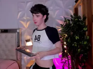 max04 – webcam model profile photo Image 16