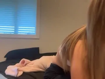 blondeambitionnn – webcam model profile photo Image 3