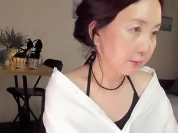 BlondeScarlettx – webcam model profile photo Image 2