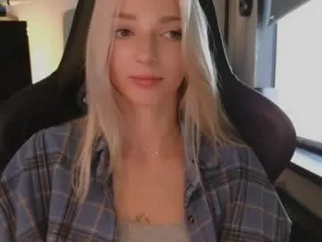 SusyBlair – webcam model profile photo Image 11