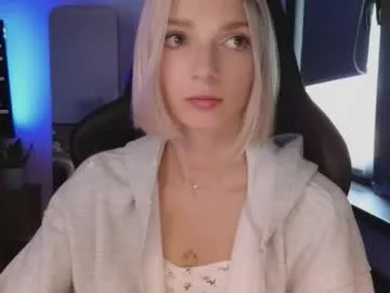 SusyBlair – webcam model profile photo Image 15